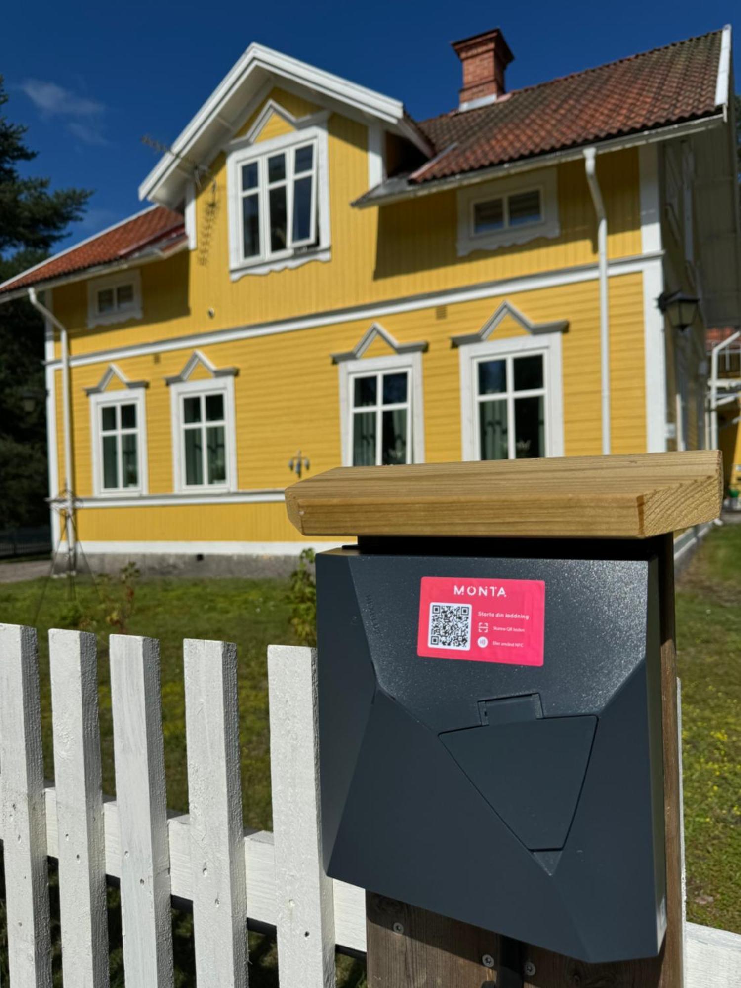 Hedenstugan B&B Hotel Bergby Kültér fotó